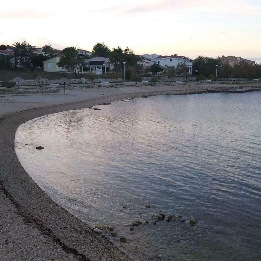 Gizmo Villa Vir Dış mekan fotoğraf
